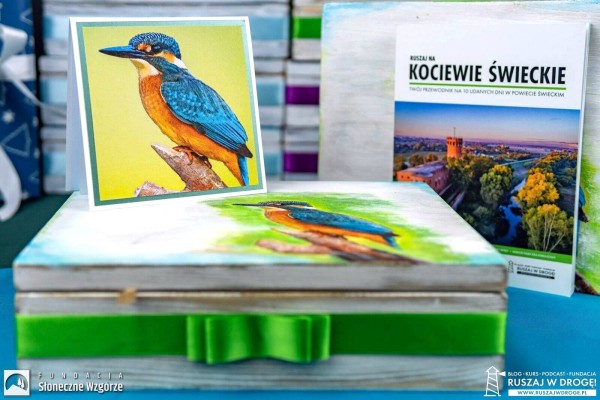 Możesz też wybrać ten zestaw z pudełkiem z zimorodkiem